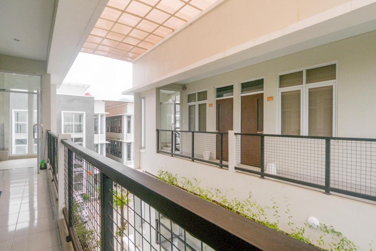 Oyo Life 3204 Beverly Park Bandung Eksteriør billede